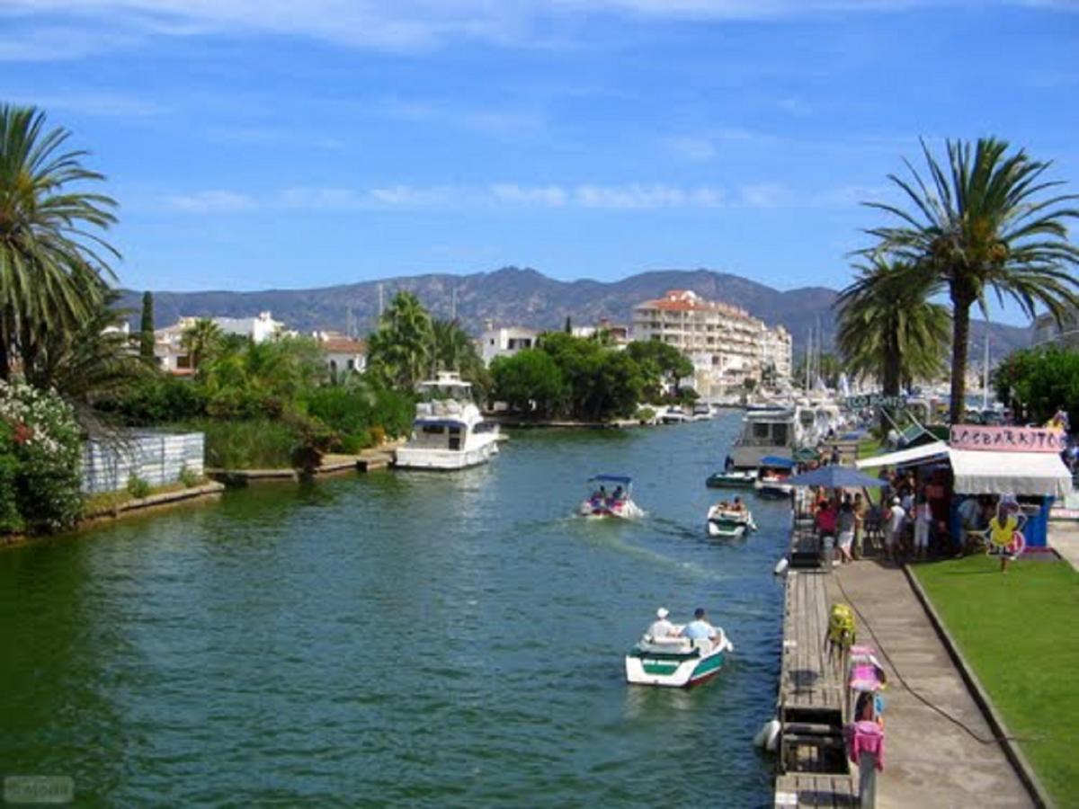 Goldhome - Sylvia - Vistas Espectaculares Al Mar Empuriabrava Eksteriør bilde