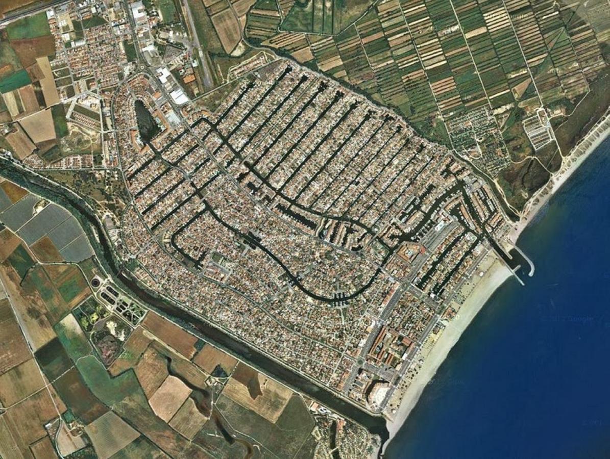 Goldhome - Sylvia - Vistas Espectaculares Al Mar Empuriabrava Eksteriør bilde